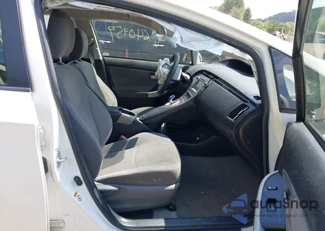 2015 Toyota Prius Two from USA, damaged, VIN JTDKN3DU3F1951417